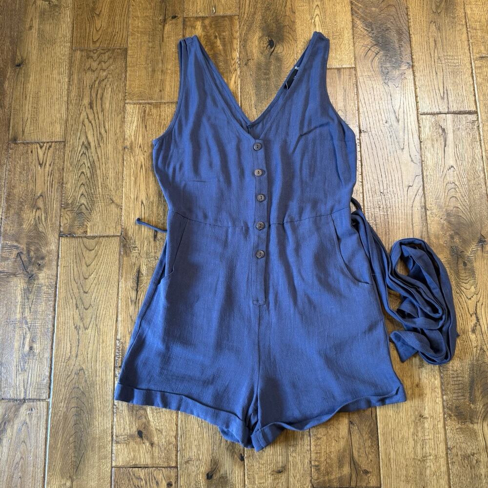 Vici Viscose Linen Blend Belted Romper Sleeveless V-neck Button Down Blue Sz S
